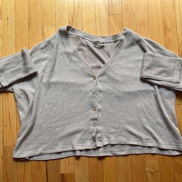 Urban Outfitters Sweater - Picture 2 of 5